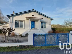 Traditional house at Port-Sainte-Foy-et-Ponchapt (33220)