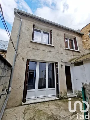 Immeuble à La Châtre (36400)