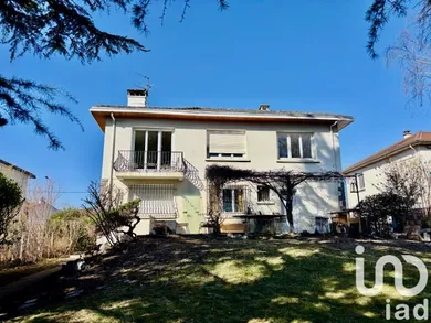 Maison traditionnelle à Mozac (63200)