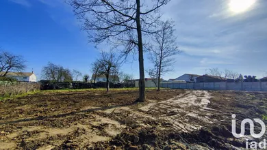 Terrain à bâtir à Saint-Fulgent (85250)