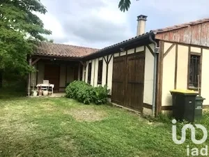 House at Pineuilh (33220)