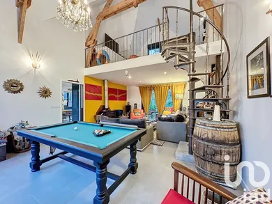 Architectural house in Saint-Briac-sur-Mer (35800)