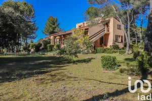 Maison traditionnelle à Saint-Julien (83560)