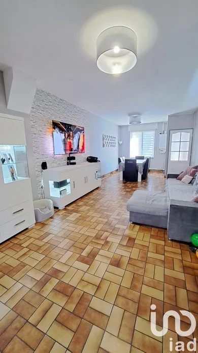 Townhouse at Wattrelos (59150)