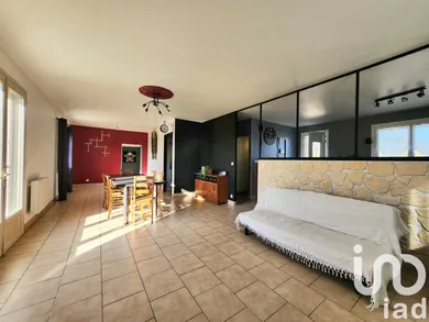 House at Vouneuil-sur-Vienne (86210)