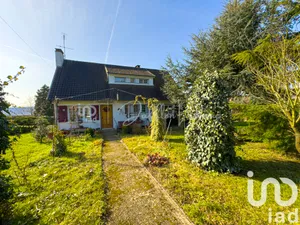 Traditional house at Bazemont (78580)