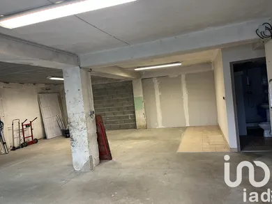 Building at Séméac (65600)