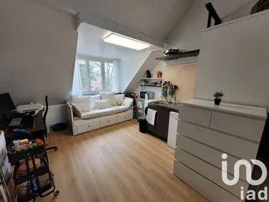 Immeuble à Mons-en-Barœul (59370)