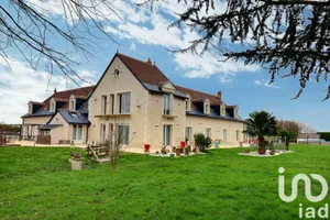 Maison d'architecte à Neuillé-Pont-Pierre (37360)