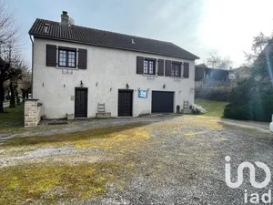 Maison à Bologne (52310)