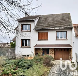 House at Achères (78260)