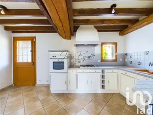 Maison à Villeneuve-la-Guyard (89340)