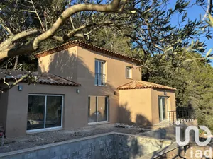 Maison à Carnoules (83660)