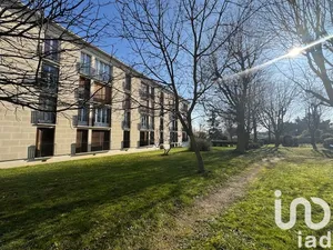 Apartment at Sarcelles (95200)