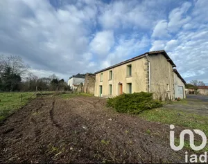 House at Clessé (79350)