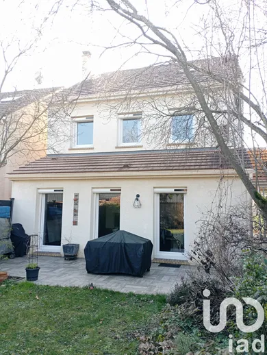 Traditional house at Évry-Courcouronnes (91000)