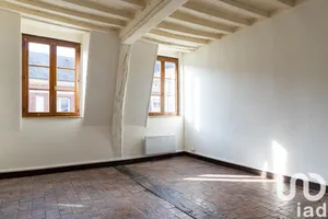 Apartment at Louviers (27400)