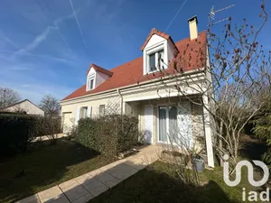 Maison traditionnelle à Rambouillet (78120)