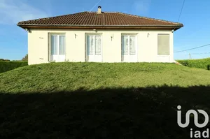 Traditional house at Ladon (45270)