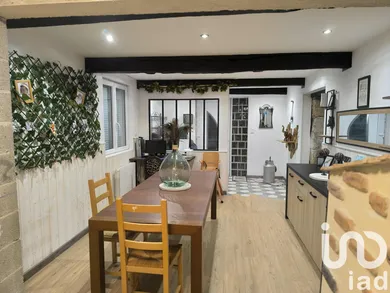 Park home at Neuvic (24190)