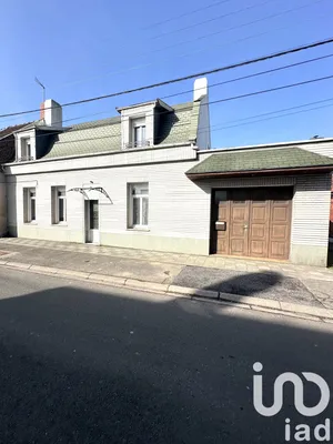 Maison traditionnelle à Annezin (62232)