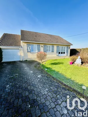 Traditional house at Lestrem (62136)