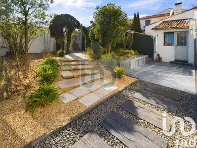 Traditional house at La Flotte (17630)