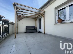 Appartement à Sainte-Geneviève-des-Bois (91700)