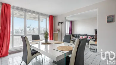 Apartment at Chelles (77500)