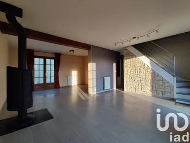 House at Ableiges (95450)