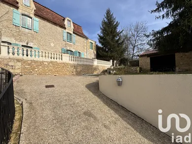 Maison traditionnelle à LE BUGUE (24260)