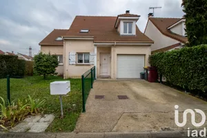 Detached at Chelles (77500)
