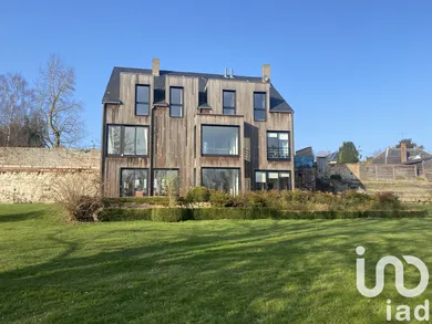 Architectural house at Abbeville (80100)