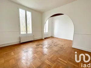 Apartment at Noisy-le-Sec (93130)