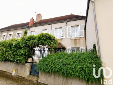 Maison de ville à Châteaumeillant (18370)