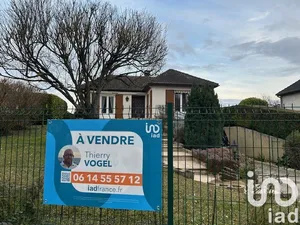 House at Sainte-Maure (10150)