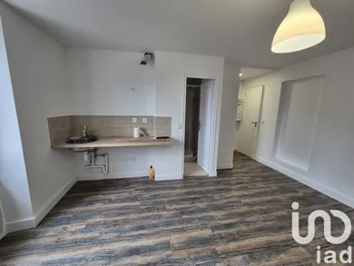 Apartment at Pantin (93500)