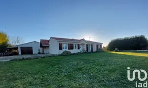 Maison de village à SAINT VIVIEN (24230)