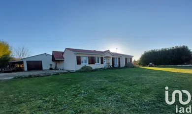 Maison de village à SAINT VIVIEN (24230)