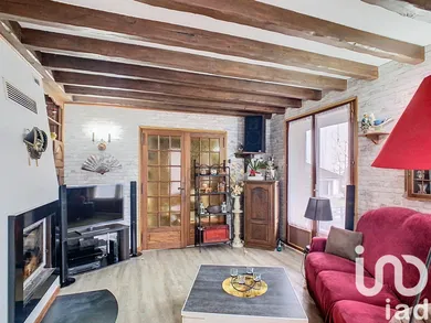 Detached at NEUILLY SUR SUIZE (52000) — 9/17