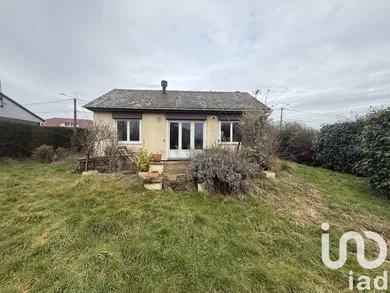 House at Cuvilly (60490)