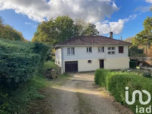 Village house at Ville-sous-la-Ferté (10310)