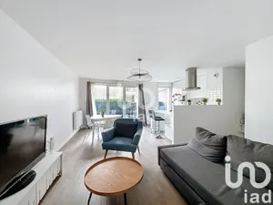 Apartment at Nanterre (92000)