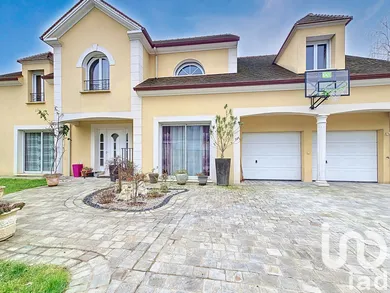 Maison traditionnelle à Briis-sous-Forges (91640)