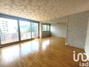 Appartement à Saint-Étienne (42000)