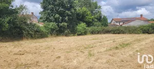 Terrain à bâtir à Essarts en Bocage (85140)