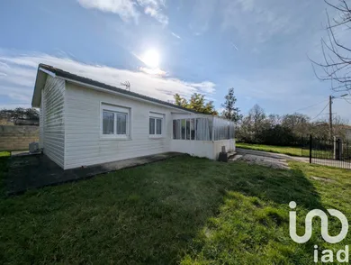 Maison à Savignac-de-l'Isle (33910)