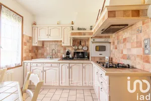 House at Mantes-la-Ville (78711)