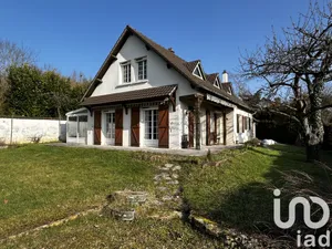 Maison traditionnelle à Vaux-le-Pénil (77000)