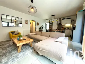 Appartement à Bordeaux (33300)